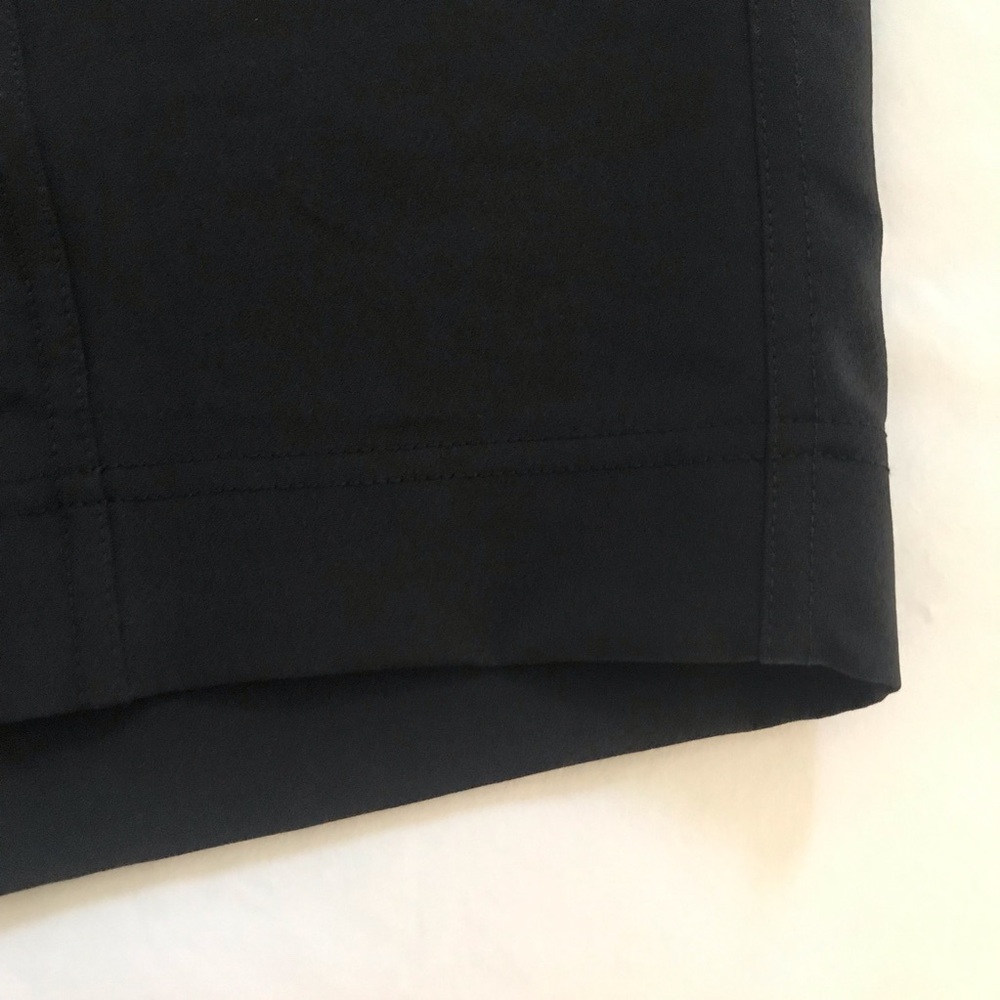 32 Degrees Cool Bermuda Black Shorts Women’s 18 New with Tags Lightweight - Picture 11 of 13